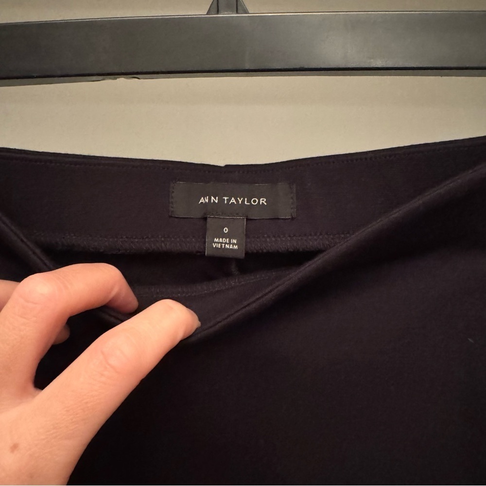 Ann Taylor Black Pencil Skirt - Picture 3 of 3
